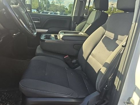 Used 2018 Chevrolet Silverado 1500 LT w/ All Star Edition AWD/4WD image 13