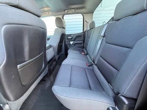 Used 2015 Chevrolet Silverado 2500 LT w/ Z71 Package, Off-Road AWD/4WD image 16