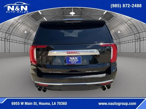 Used 2021 GMC Yukon XL Denali w/ Denali Premium Package RWD image 6