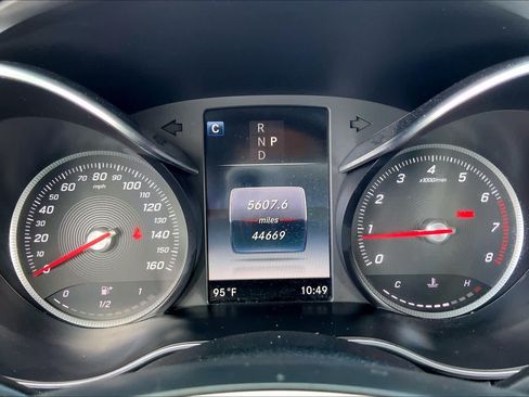 Used 2018 Mercedes-Benz C 300 Sedan w/ Premium Package image 25