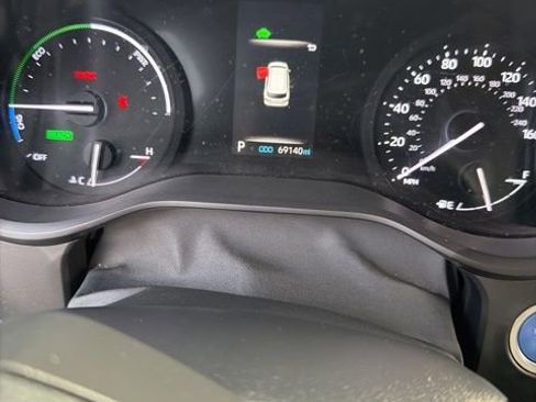 Used 2022 Toyota Sienna LE image 13