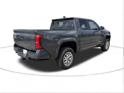 Used 2025 Toyota Tacoma SR5 RWD image 3
