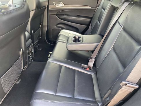 Used 2019 Jeep Grand Cherokee Limited AWD/4WD image 46