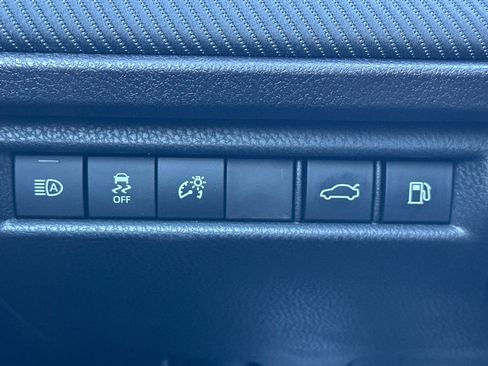 Certified 2025 Toyota Camry SE w/ Convenience Package image 43