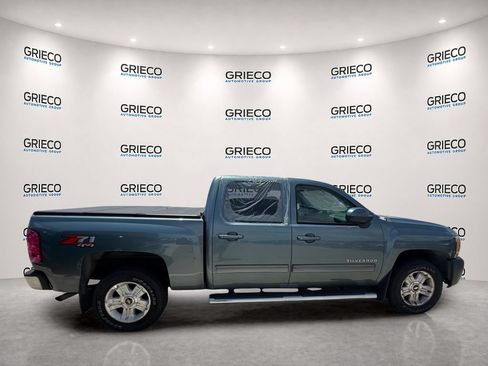 Used 2011 Chevrolet Silverado 1500 LT w/ All-Star Edition AWD/4WD image 7