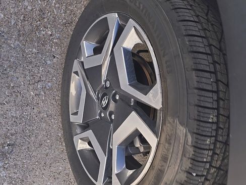 Used 2024 Hyundai Palisade Limited image 11