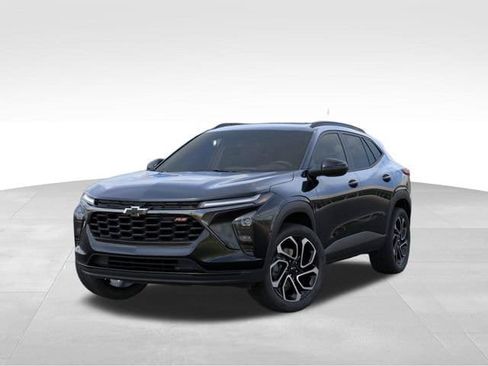 New 2026 Chevrolet Trax RS w/ Sunroof Package FWD image 6