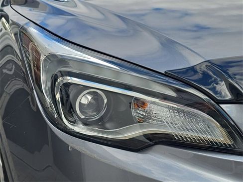 Certified 2019 Buick Envision Essence image 10