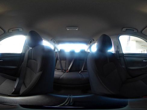 Used 2025 Nissan Sentra SV image 41