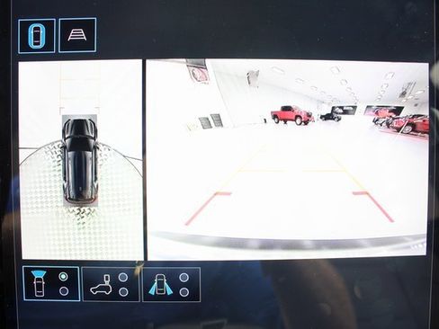 New 2026 GMC Terrain Denali image 4