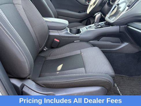 Used 2025 Subaru Outback Premium AWD/4WD image 30