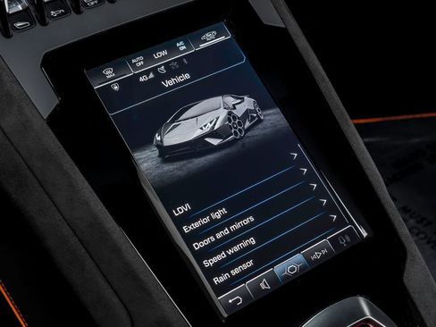 Used 2023 Lamborghini Huracan Tecnica RWD image 26