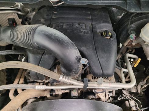 Used 2019 RAM 1500 Tradesman AWD/4WD image 30