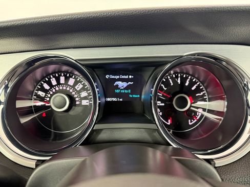 Used 2014 Ford Mustang GT Premium image 17