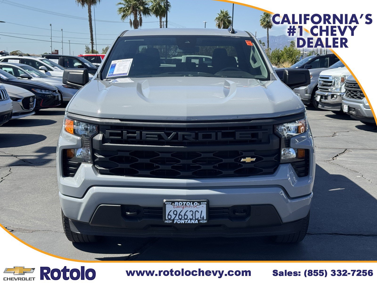 Used 2025 Chevrolet Silverado 1500 Custom RWD image 2