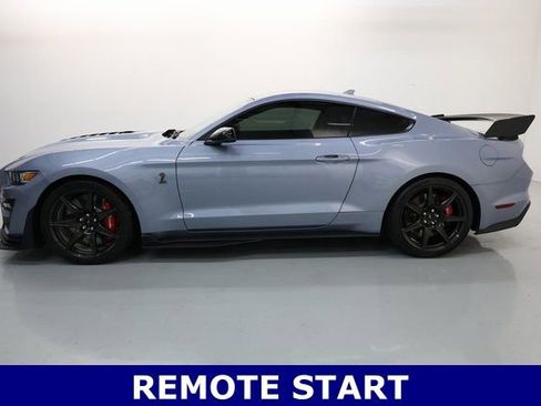 Used 2022 Ford Mustang Shelby GT500 w/ Carbon Fiber Track Pack image 26