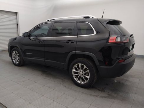 Used 2019 Jeep Cherokee Latitude Plus w/ Comfort/Convenience Group image 3