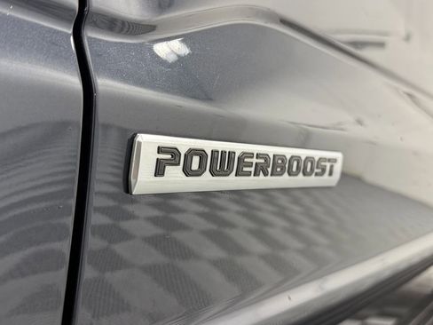 Used 2022 Ford F150 Lariat w/ Equipment Group 502A High image 9