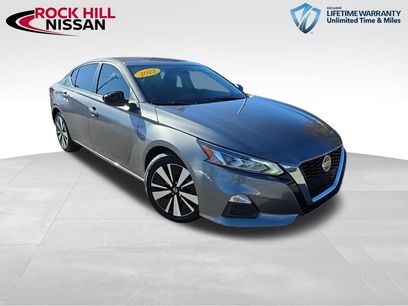 Used 2022 Nissan Altima 2.5 SV