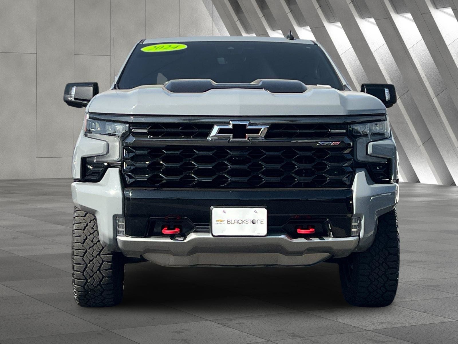 Used 2024 Chevrolet Silverado 1500 ZR2 w/ Technology Package AWD/4WD image 9