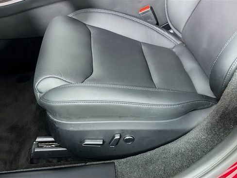 Used 2023 Tesla Model S image 20