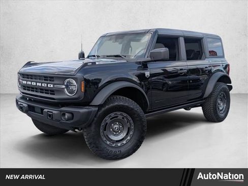 Used 2025 Ford Bronco Big Bend w/ Black Diamond Package AWD/4WD image 1