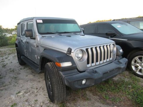 Used 2021 Jeep Wrangler Unlimited Sport AWD/4WD image 1