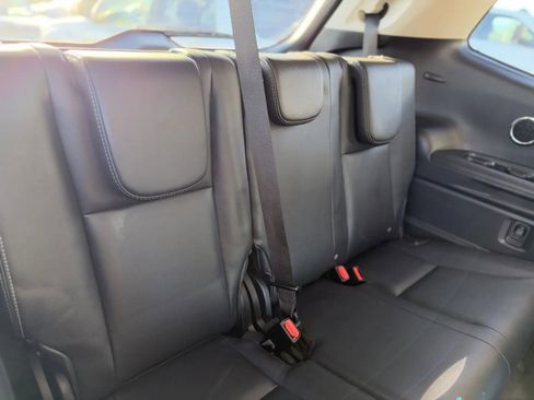 Used 2022 Subaru Ascent Limited w/ Technology Package image 17