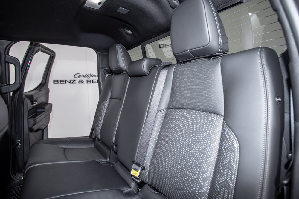 Used 2025 Toyota Tacoma Limited AWD/4WD image 13