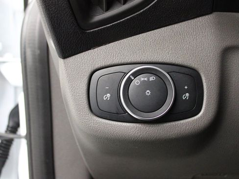 Used 2019 Ford Transit Connect XL FWD image 18