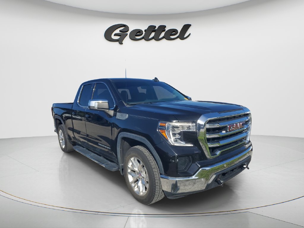 Used 2022 GMC Sierra 1500 SLE w/ Driver Alert Package I AWD/4WD image 2