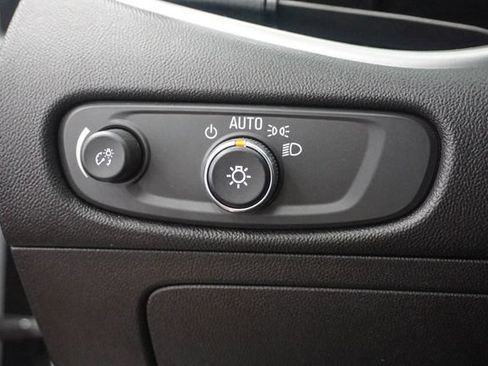 Used 2024 Chevrolet Malibu LT FWD image 19