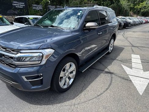 Used 2023 Ford Expedition King Ranch AWD/4WD image 2