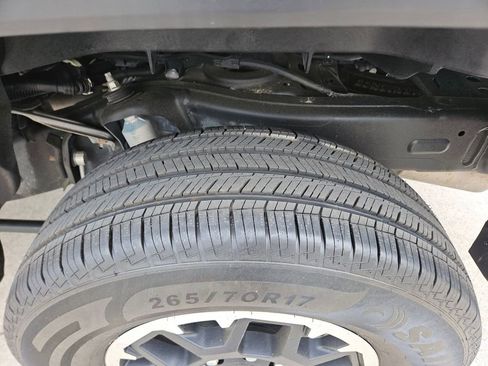 Used 2024 Toyota Tacoma TRD Off-Road AWD/4WD image 26