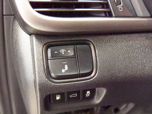 Used 2018 Kia Optima LX image 15