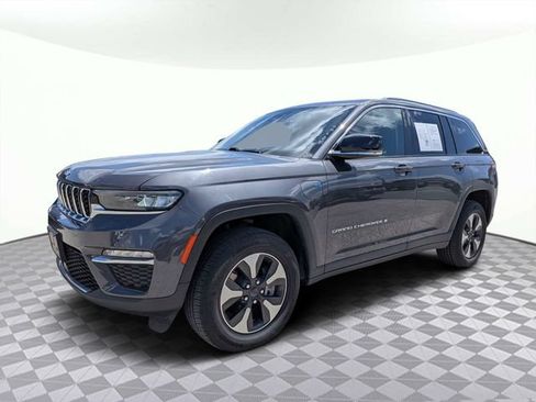 Used 2024 Jeep Grand Cherokee Limited 4xe AWD/4WD image 7