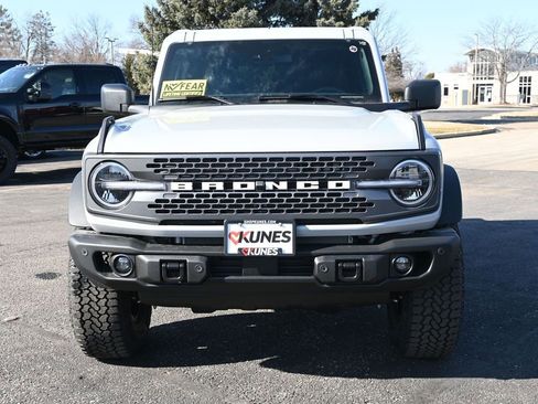 New 2026 Ford Bronco Badlands image 11