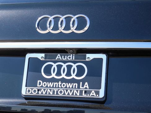 Used 2023 Audi Q5 2.0T Prestige w/ Prestige Package AWD/4WD image 11