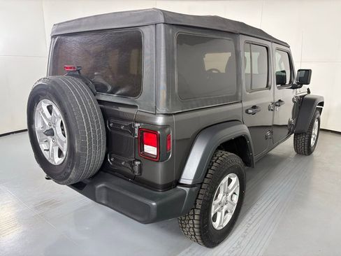 Used 2021 Jeep Wrangler Unlimited Sport AWD/4WD image 8