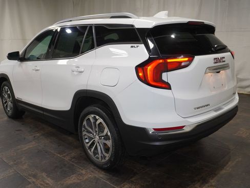 Used 2019 GMC Terrain SLT w/ Preferred Package image 9