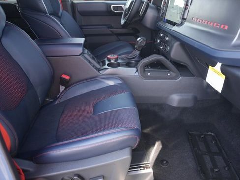 New 2025 Ford Bronco Raptor image 18