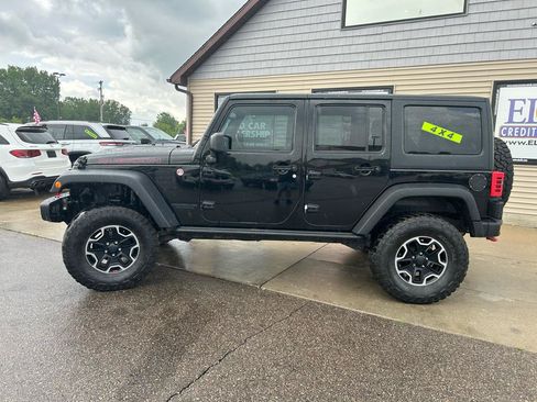 Used 2016 Jeep Wrangler Unlimited Rubicon AWD/4WD image 8