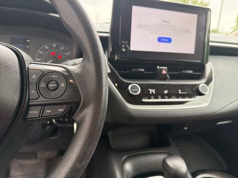 Used 2024 Toyota Corolla LE FWD image 50