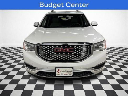 Used 2018 GMC Acadia Denali image 3