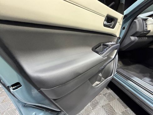 New 2026 Nissan Pathfinder SL image 13