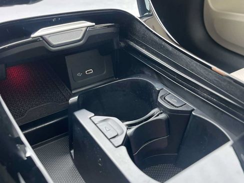 Certified 2023 Mercedes-Benz C 300 4MATIC Sedan image 44