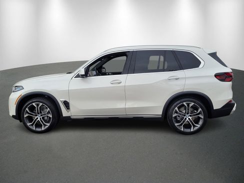 New 2026 BMW X5 xDrive40i image 4