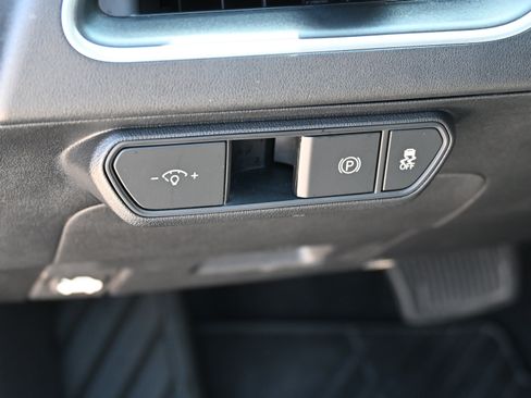 Used 2025 Kia K4 FWD image 20