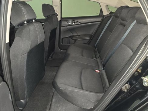 Used 2019 Honda Civic EX image 6