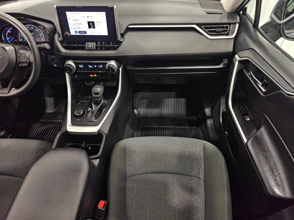 Used 2024 Toyota RAV4 XLE w/ Convenience Package AWD/4WD image 21